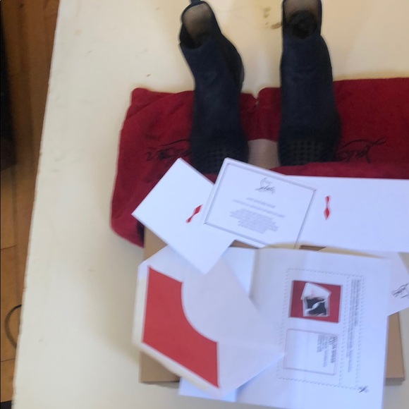 Boots - Picture 8 of 14